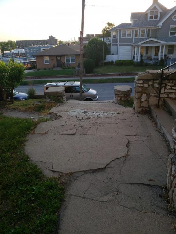 227 Bluff St, Council Bluffs, IA 51503 House Rental in Council Bluffs