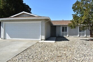 Building Photo - 141 Quincy Ct