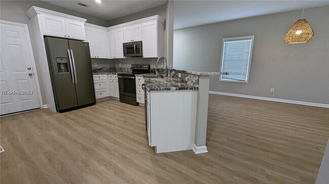 Building Photo - 9 Paddington Ln