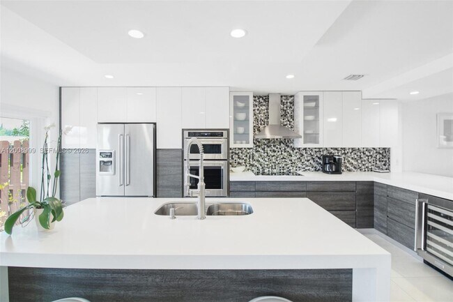 Foto del edificio - 5050 NW 116th Ct