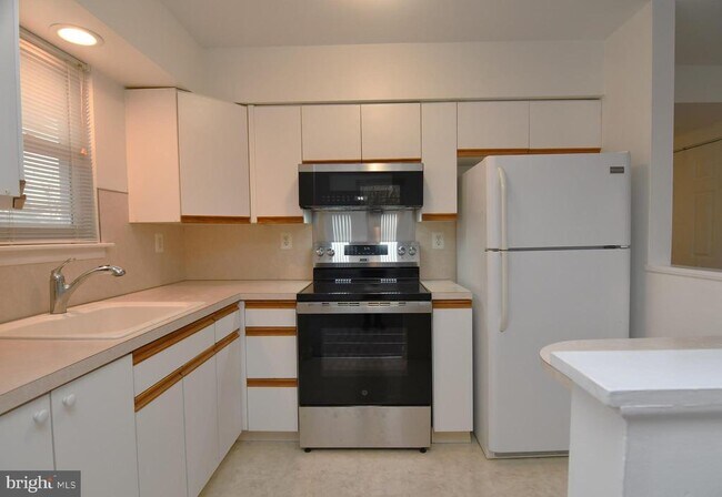 Foto del edificio - 205 Cricklewood Cir