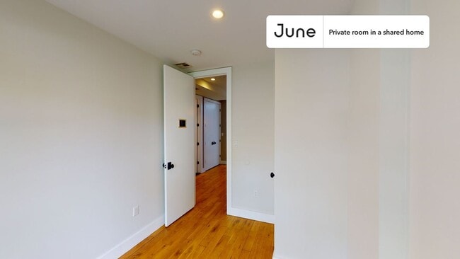 Building Photo - Room in Shared 5 bed/2 bath home in Bedford-Stuyvesant