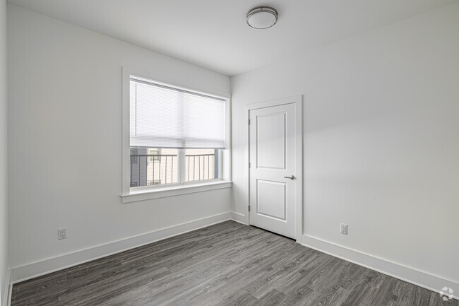 1BR, 1BA - 600SF - Bedroom - BLVD 446