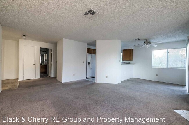 Building Photo - 2 br, 2 bath House - 6877 Tamarus St 204