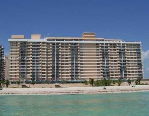 Building Photo - 5601 Collins Ave