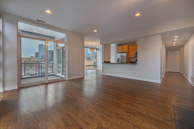 Foto del edificio - 1151 W Washington Blvd