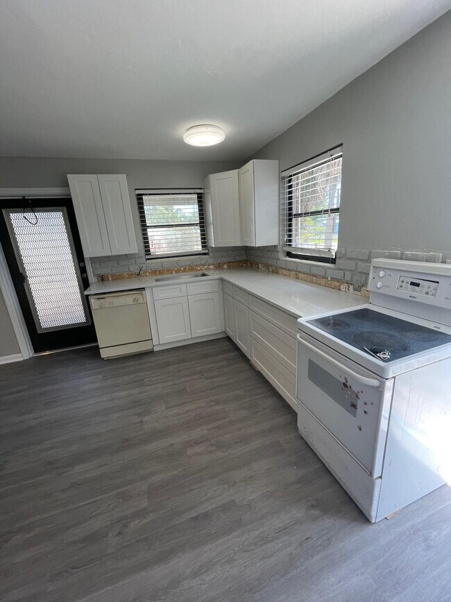 1048 S Ridge Rd, Lantana, FL 33462 House Rental in Lantana, FL