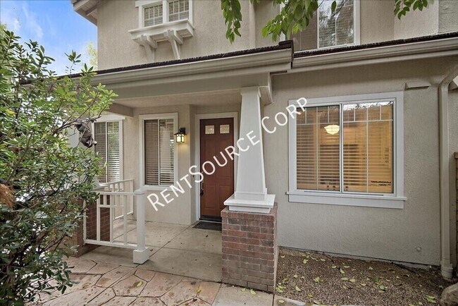 Foto del edificio - 22900 Cheyenne Dr