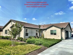 Building Photo - 3058 Bright St