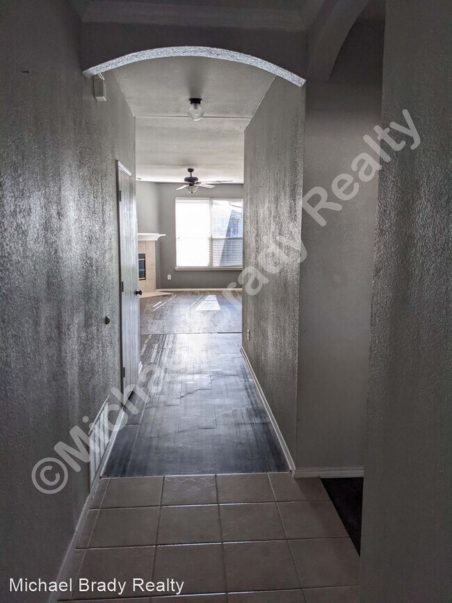 Foto del edificio - 3 br, 2 bath House - 5604 Starwood Court