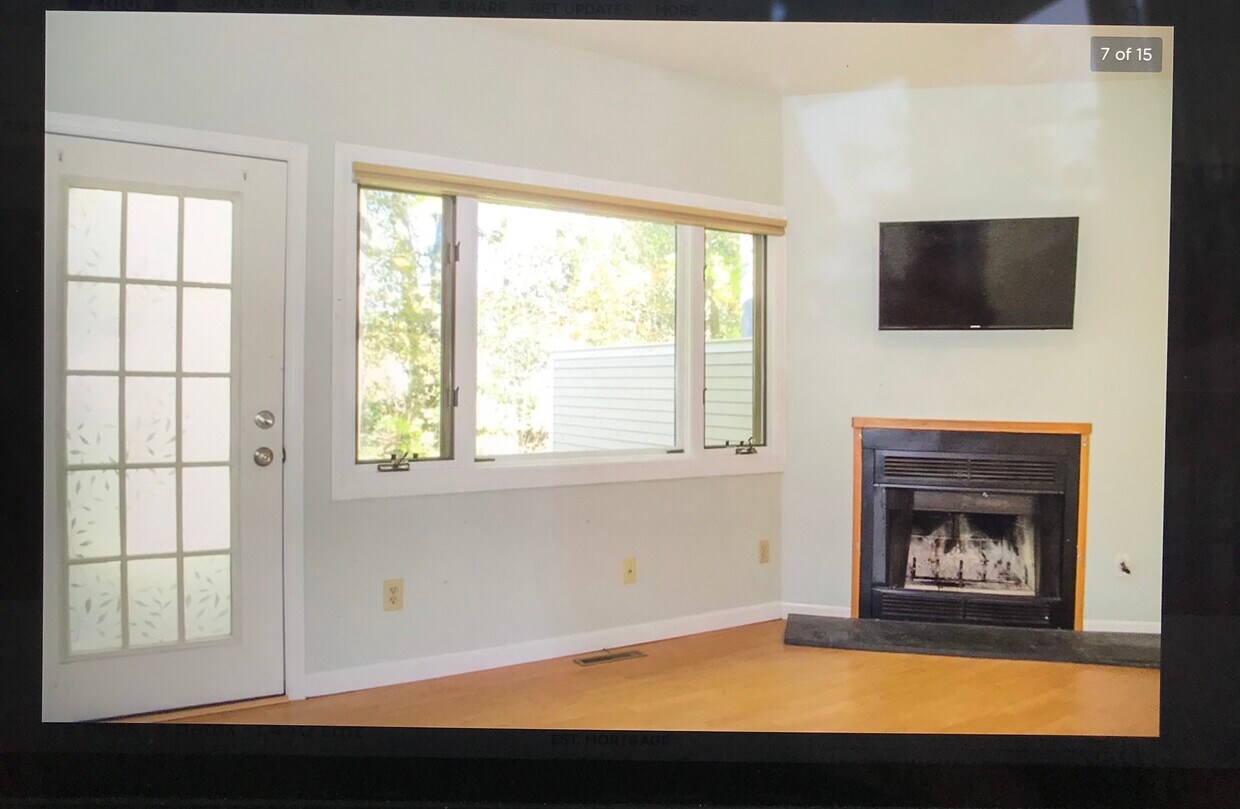 Primary Photo - 99 Spinnaker Way