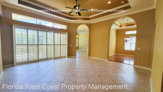Foto del edificio - 4 br, 3 bath House - 6623 37th St E