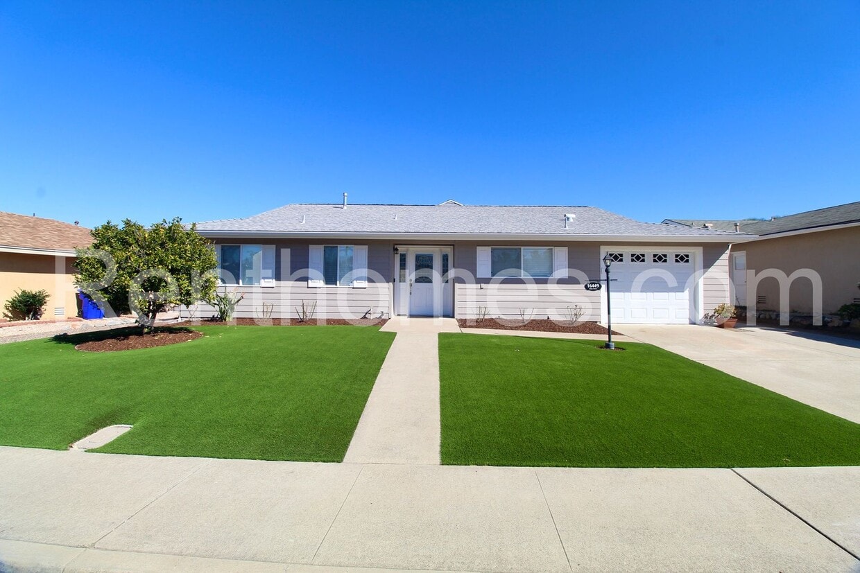 Foto principal - 16449 Felice Dr