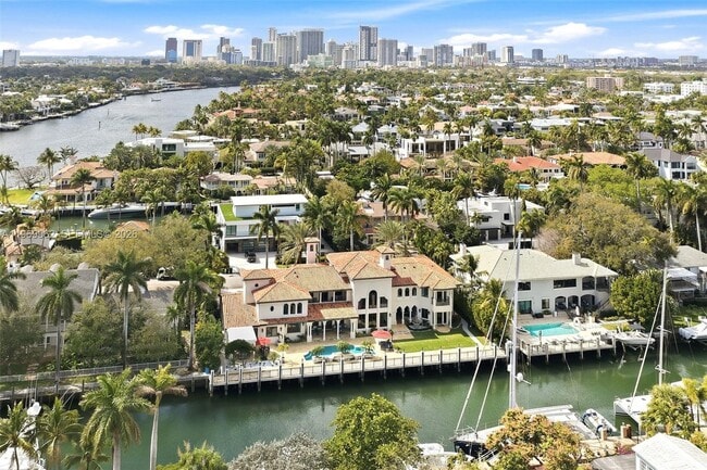 Foto del edificio - 628 Coral Way