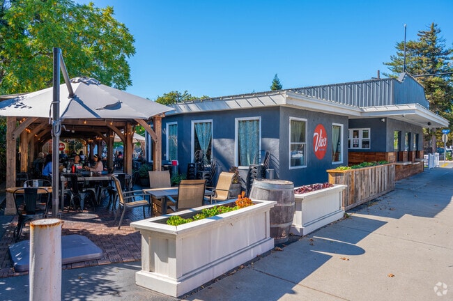 Locals love to dine-in with food and drink at Vic's in Martinez.