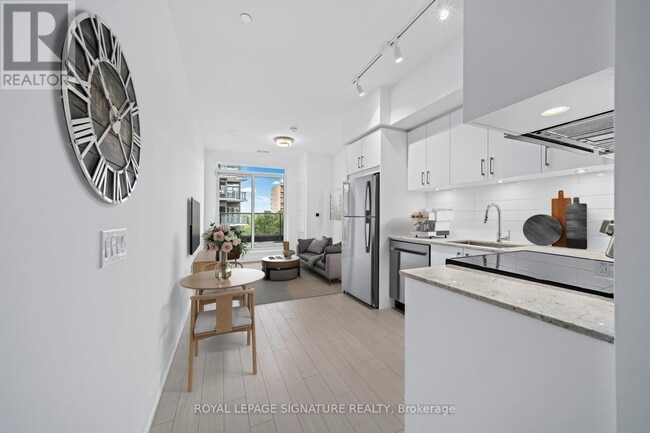 Building Photo - 4010 Eglinton Ave W