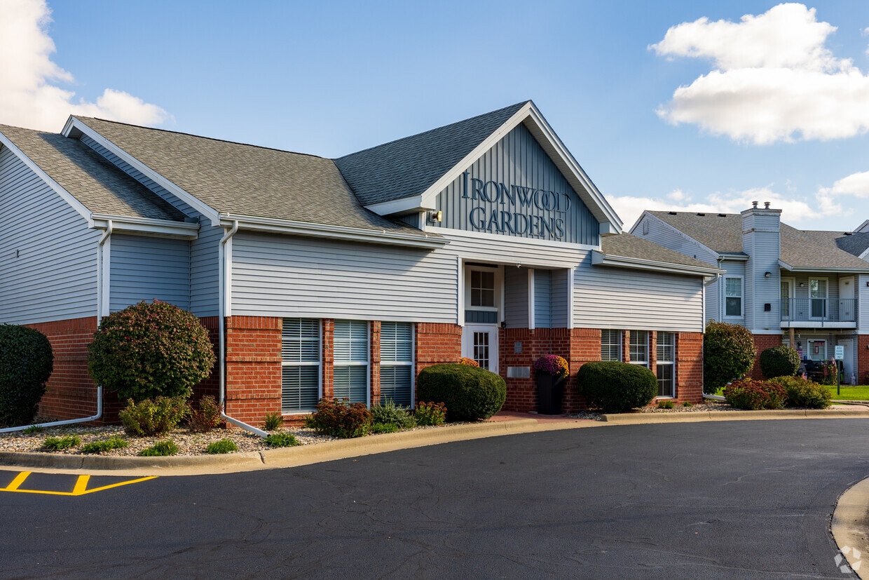 Primary Photo - Ironwood Apartments, LLC