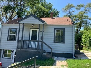 Building Photo - 5916 N 37th St