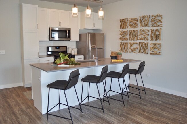 Interior Photo - Watermark at the Grove