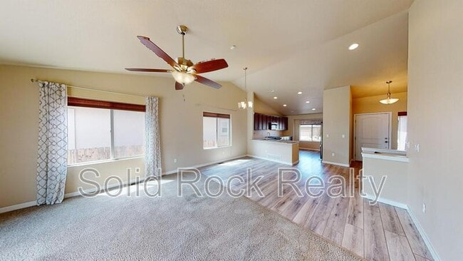 Building Photo - 2529 Hannah Ridge Dr
