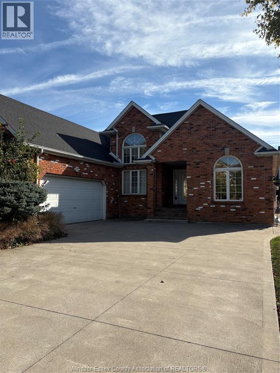 Building Photo - 823 Lake Shore Dr