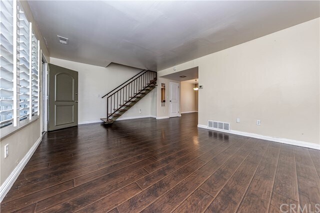 Foto del edificio - 18560 Brookhurst St