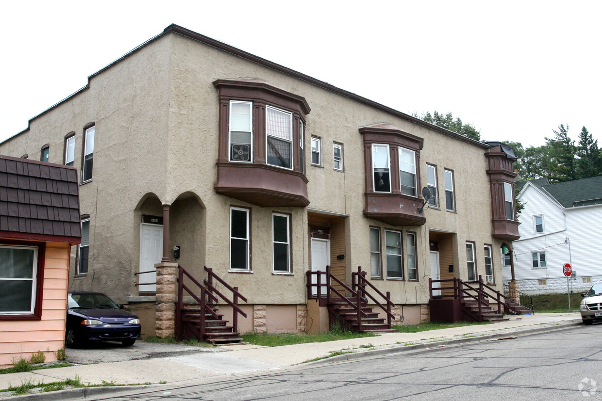 Building Photo - 1426-36 S 31st St.