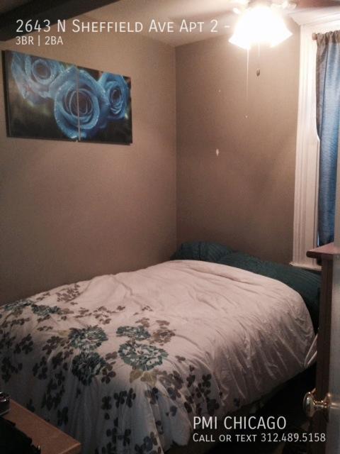 Foto del edificio - 2643 N Sheffield Ave