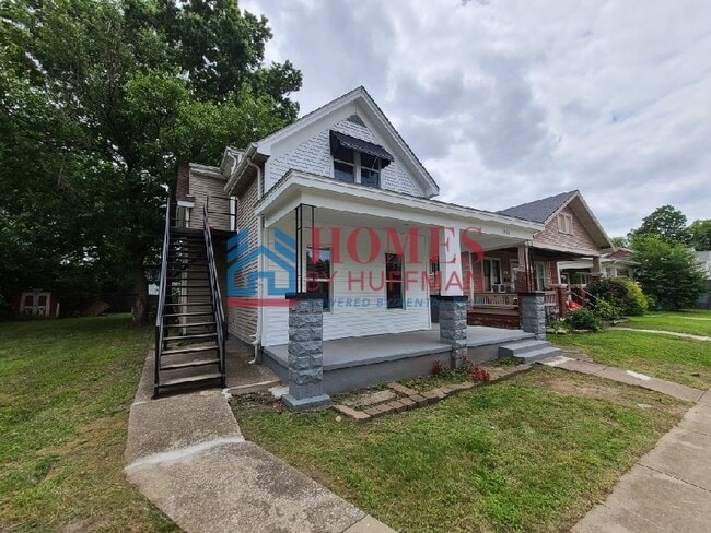 Building Photo - Upstairs | Two Bedroom Duplex