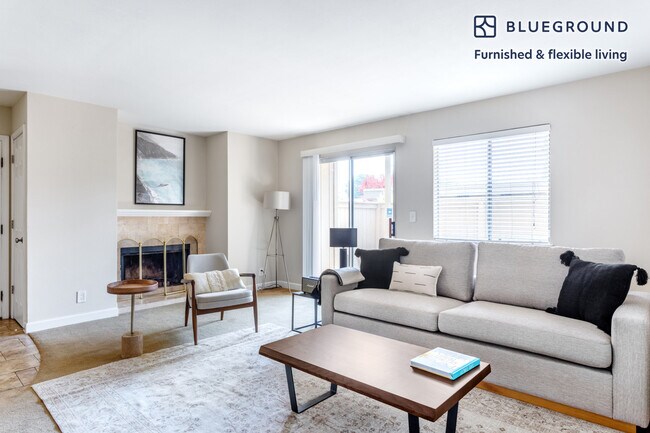 Foto del edificio - 46862 Fernald Common