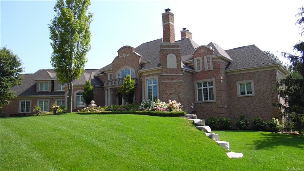 Primary Photo - 5489 Orchard Ridge Dr