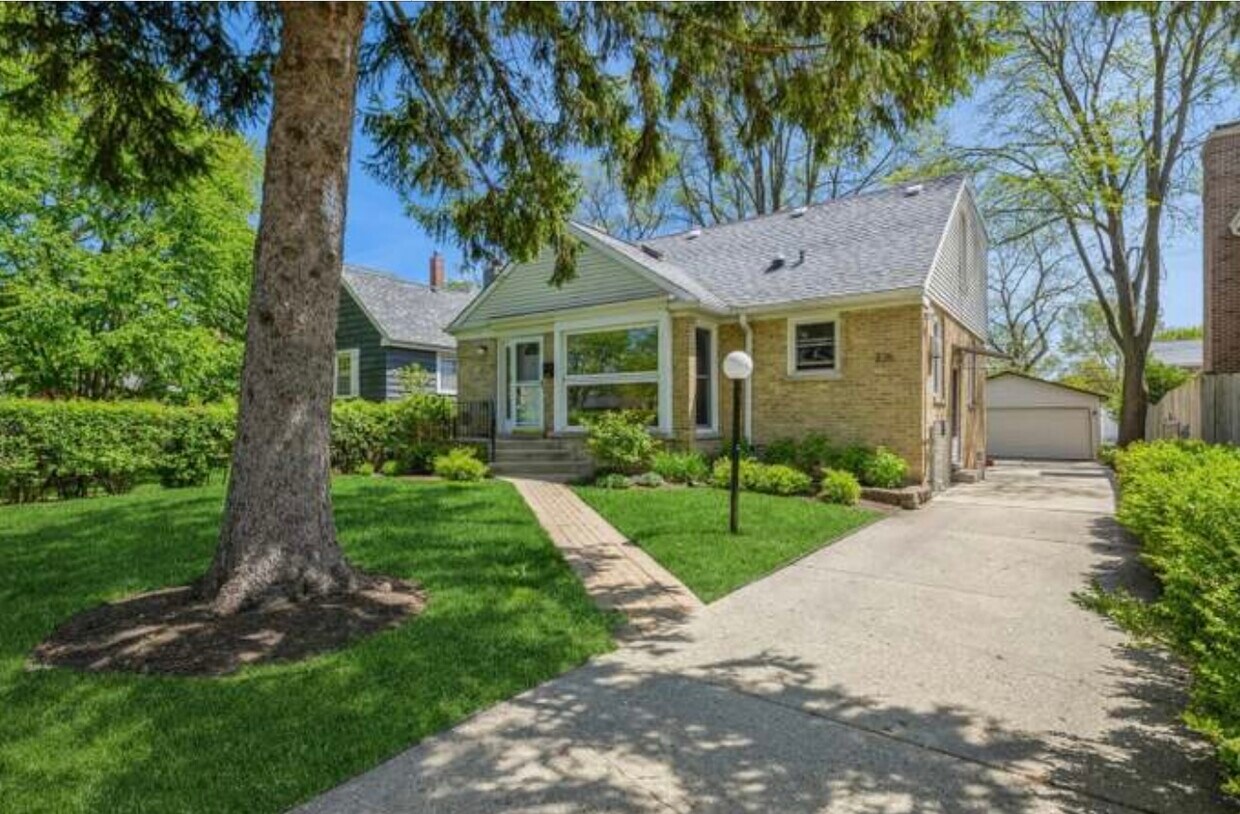 Foto principal - 235 Nordica Ave