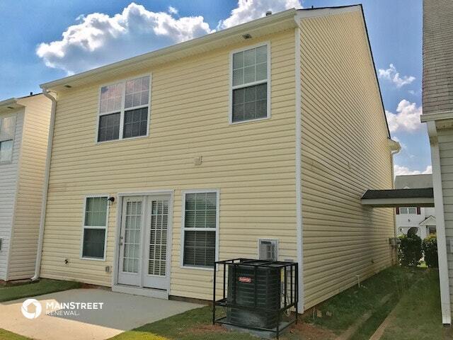 Building Photo - 195 Fieldview Ln, Covington, GA 30016