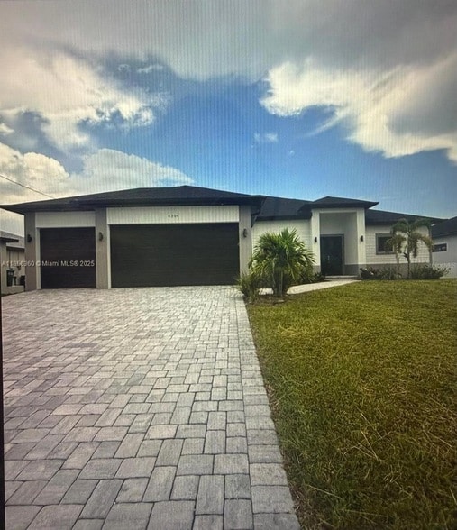 Building Photo - 4304 NW 27th Ln