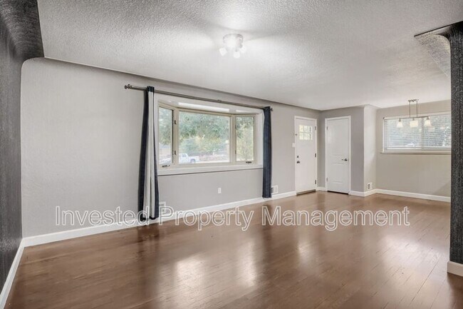 Foto del edificio - 2591 S Raleigh St