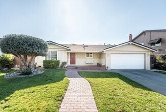 Building Photo - 6302 Purple Hills Dr