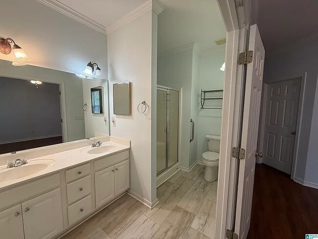 Building Photo - 104 Sunflower Pl