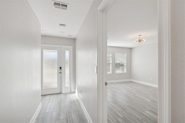 Foto del edificio - 4921 W Paul Ave