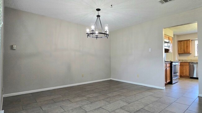 Foto del edificio - 15243 Kelbrook Dr
