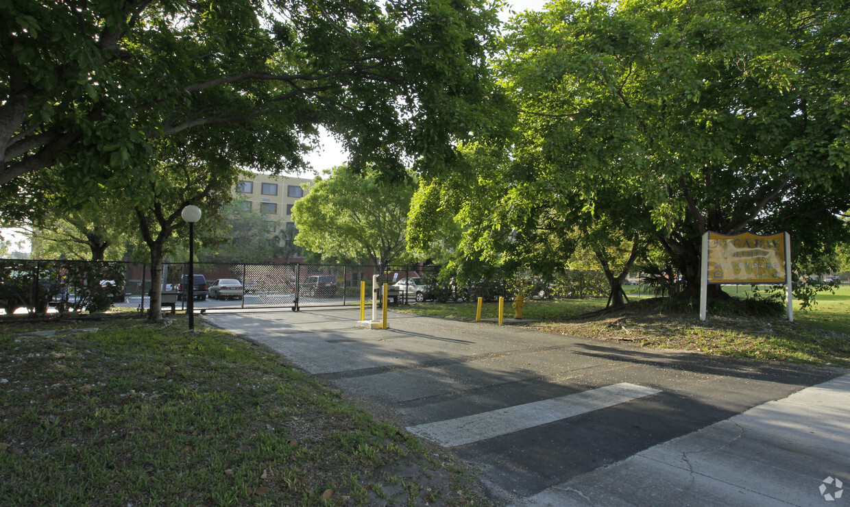 Foto del edificio - Saga Bay