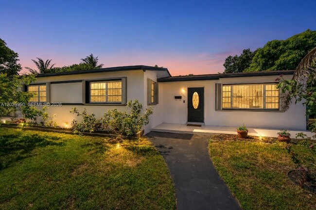 Foto del edificio - 1010 NW 196th St