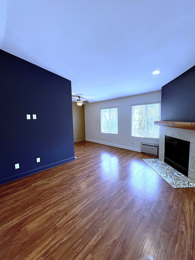 Building Photo - 4224 Florida Street