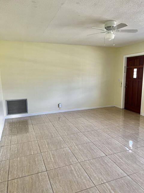 Foto del edificio - 2020 SW Golf Ln