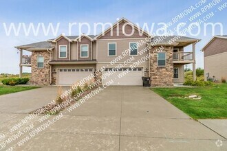 Building Photo - 1104 Cheyenne Dr