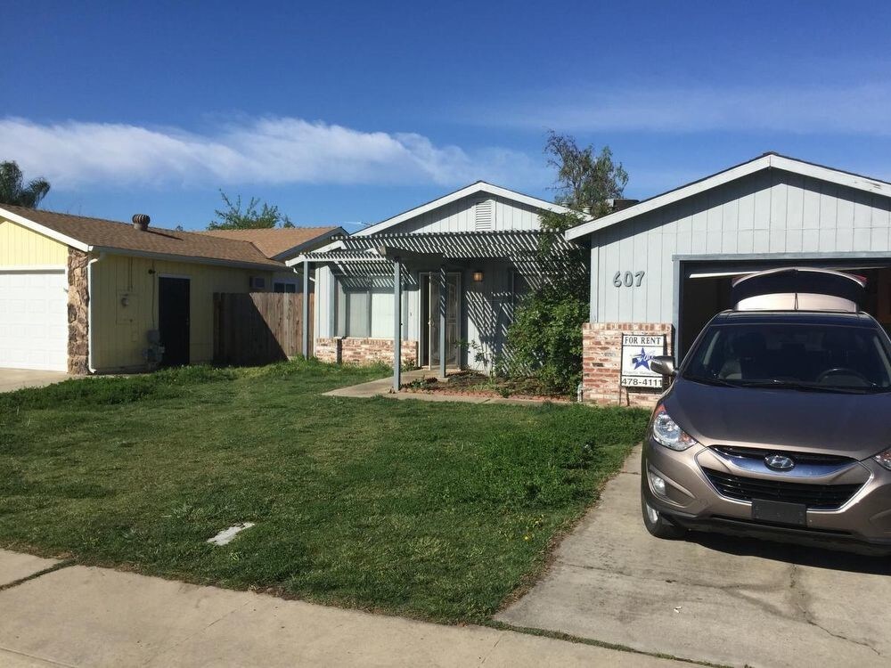 Foto principal - 607 Robert Ave - Ripon