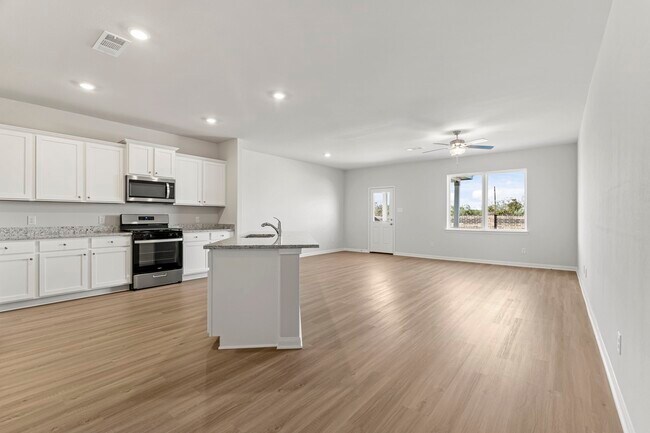 Foto del edificio - 2550 Green Jasper Dr