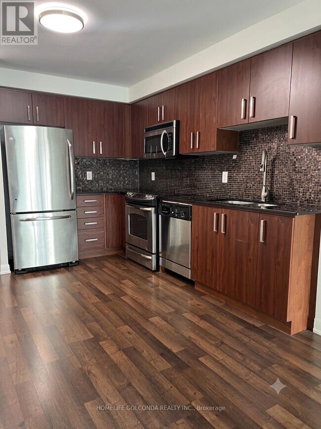 Building Photo - 17 Anndale Dr