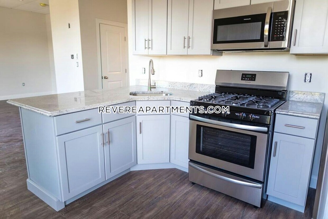 Foto principal - 1064 North Shore Rd.
