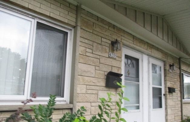 Building Photo - 4209 W. Good Hope Rd