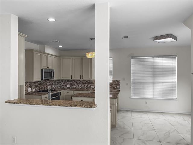 Building Photo - 2509 Heather Glen Dr
